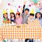 175 PCS Orange Gingham Plates(Orange Gingham)9.8 x 7.8 x 1.2 inches